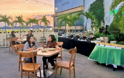 SAMBUT AKHIR PEKAN DENGAN NIKMATNYA BARBEQUE GRILL NIGHT DI ROOFTOP GARDEN PALM PARK HOTEL & CONVENTION SURABAYA