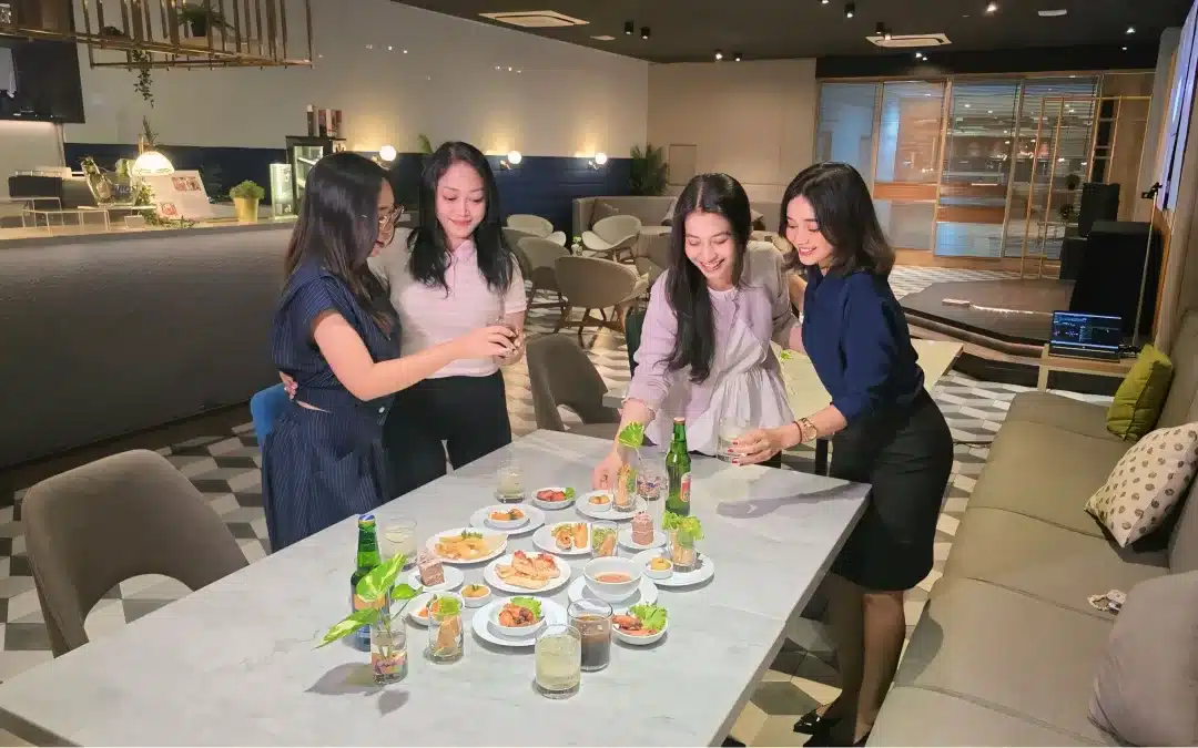 TAPAS & DRINK, CARA BARU MENIKMATI MALAM DENGAN GAYA DI PALM PARK HOTEL & CONVENTION SURABAYA